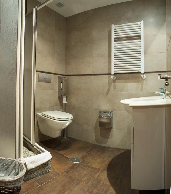 Ch Hostal Victoria Cuenca  Ngoại thất bức ảnh