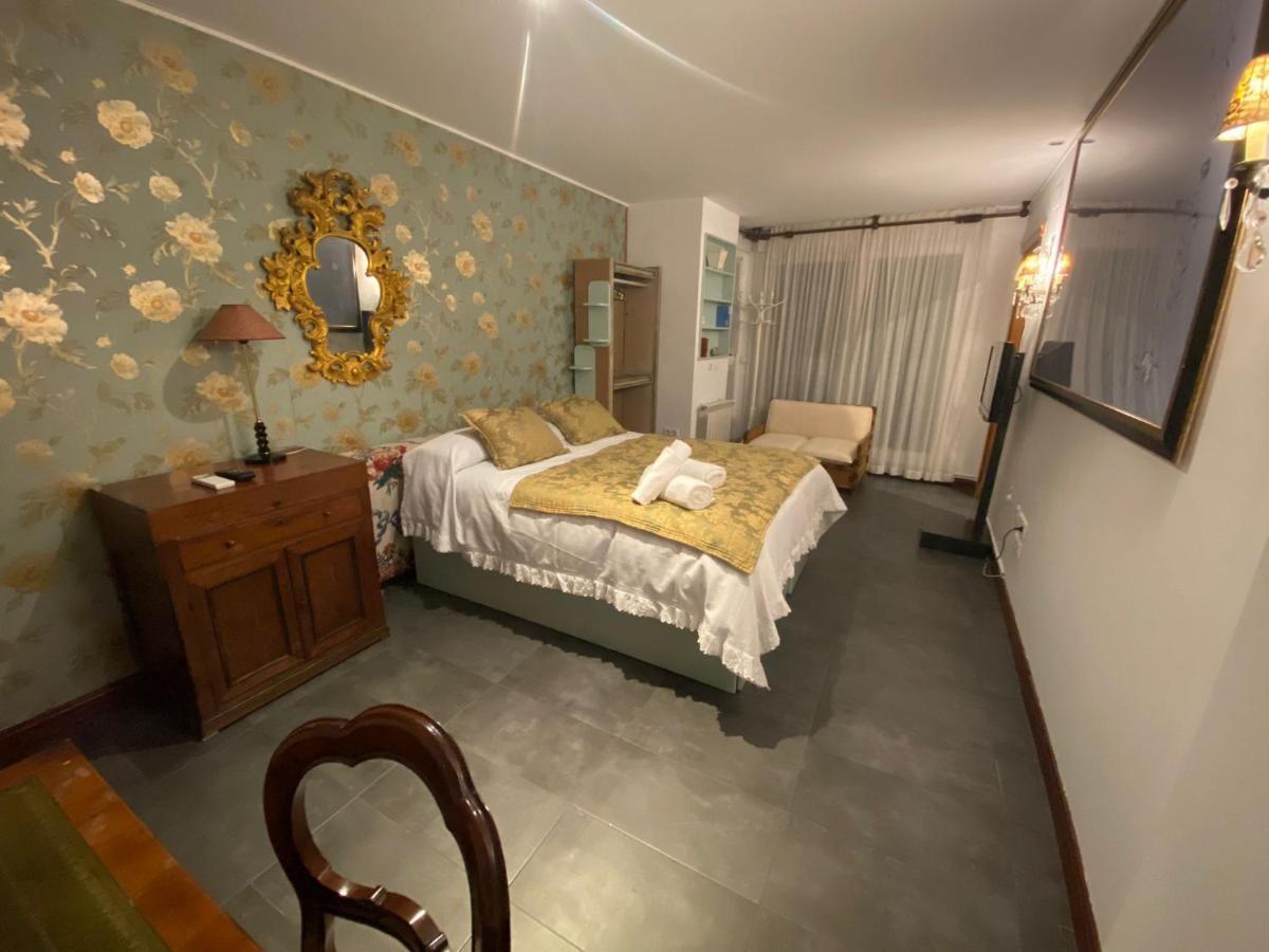 Ch Hostal Victoria Cuenca  Ngoại thất bức ảnh