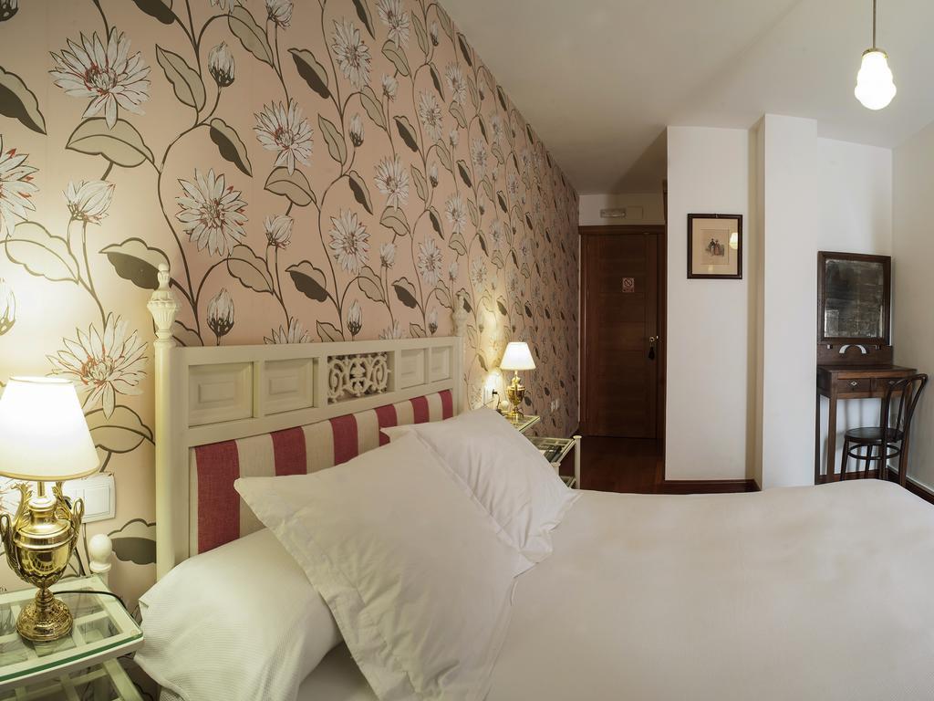 Ch Hostal Victoria Cuenca  Ngoại thất bức ảnh