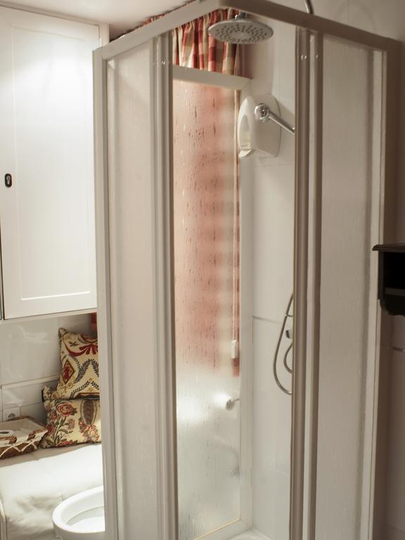 Ch Hostal Victoria Cuenca  Ngoại thất bức ảnh