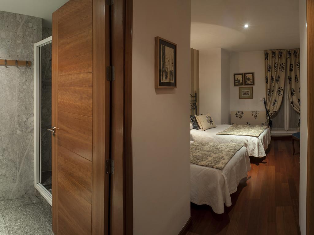 Ch Hostal Victoria Cuenca  Ngoại thất bức ảnh