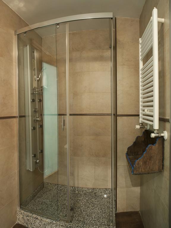 Ch Hostal Victoria Cuenca  Ngoại thất bức ảnh