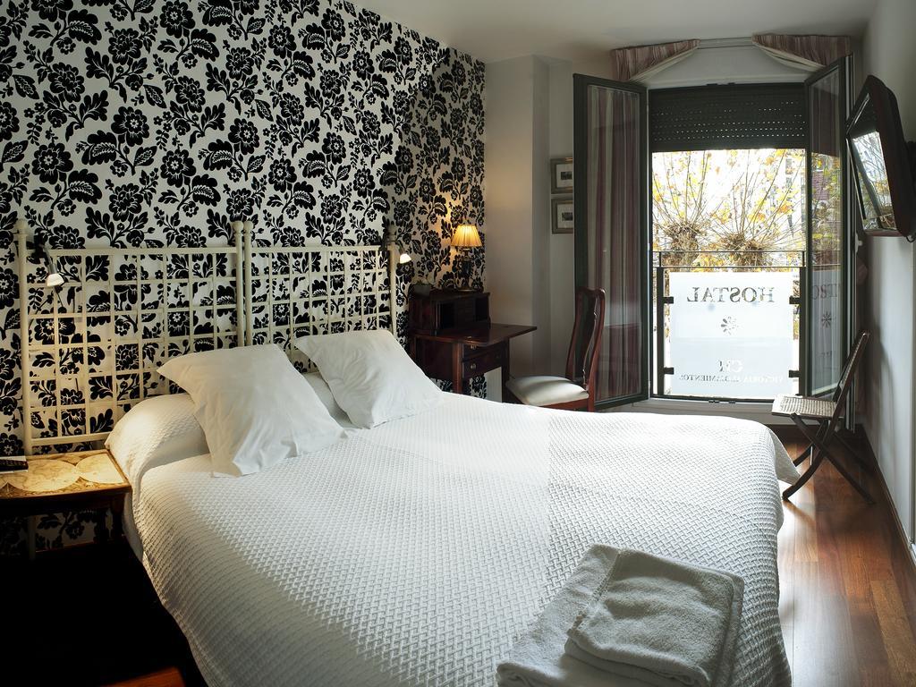 Ch Hostal Victoria Cuenca  Ngoại thất bức ảnh