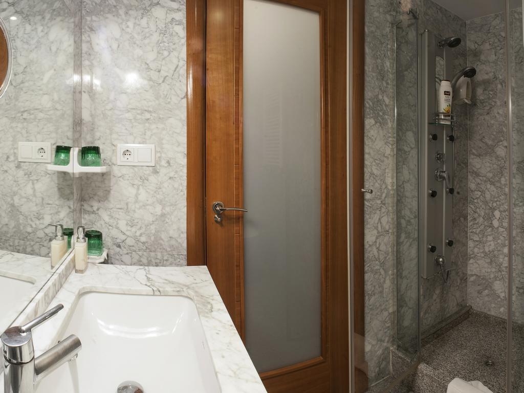 Ch Hostal Victoria Cuenca  Ngoại thất bức ảnh