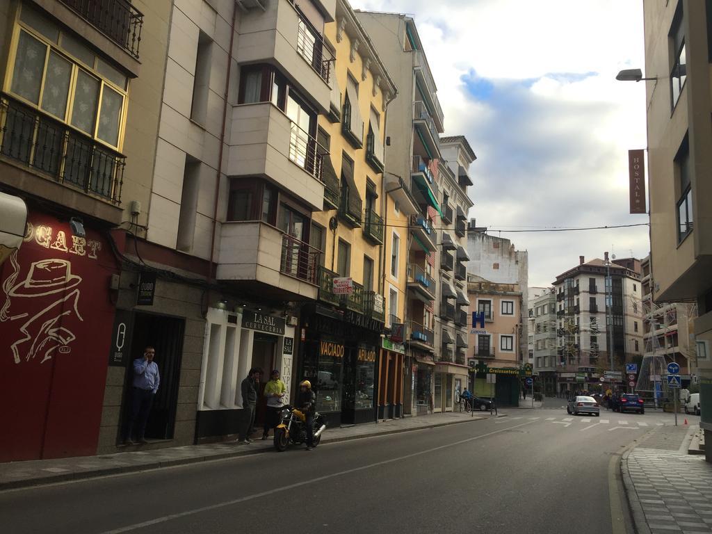 Ch Hostal Victoria Cuenca  Ngoại thất bức ảnh