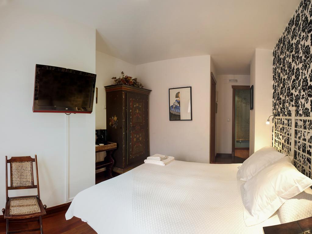 Ch Hostal Victoria Cuenca  Ngoại thất bức ảnh